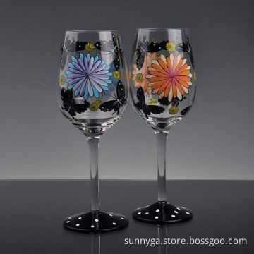 Hand Painted Wine Glass, 420mL Capacity and Measuring 37.4 x 37.4 x 49.4cm